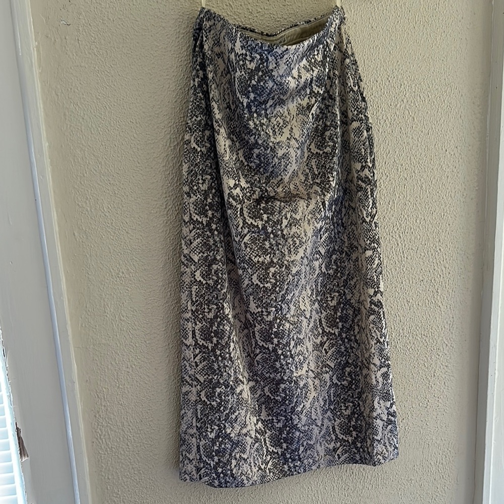 Elegant Snake Print Skirt